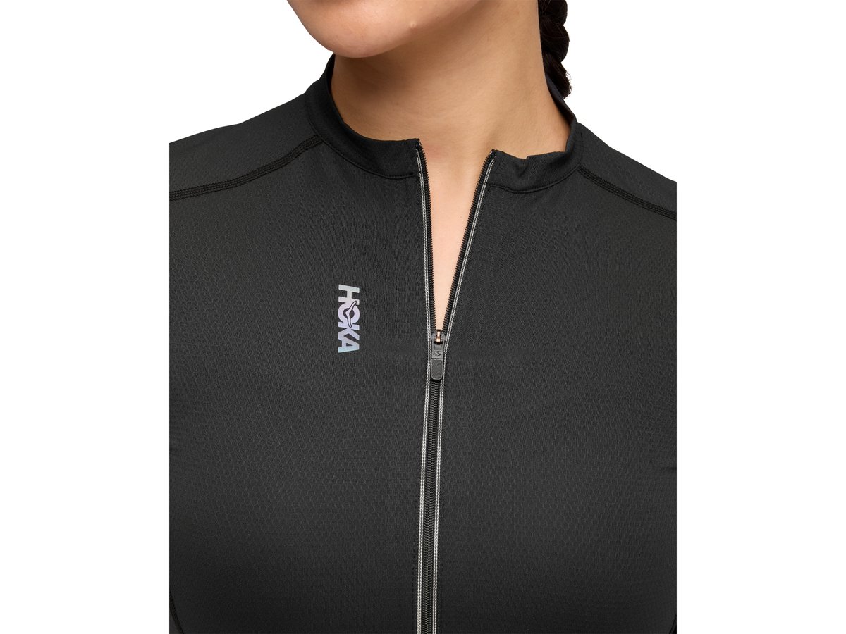 Shop Womens SkyBreeze Short Sleeve Zip Black | HOKA