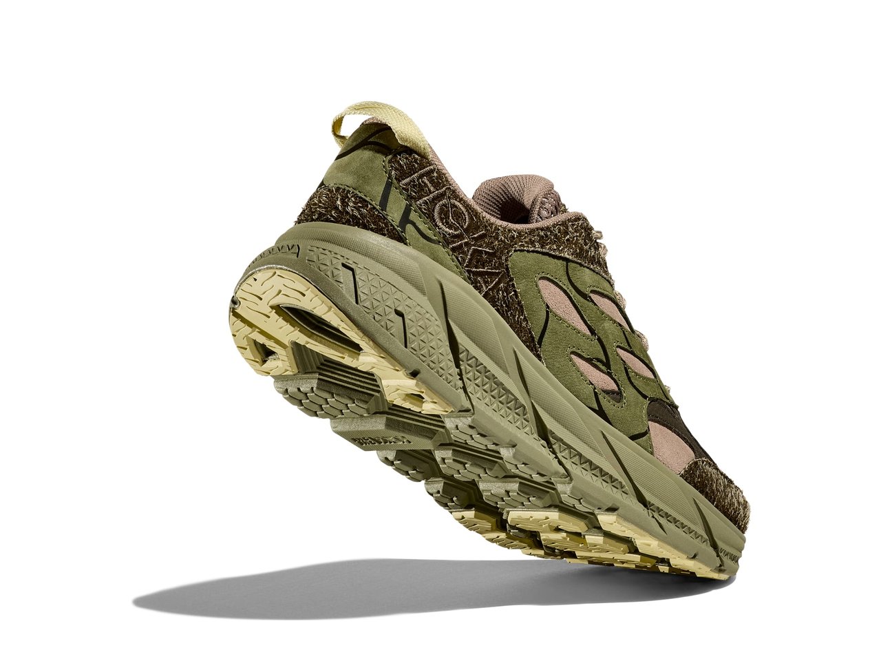 U CLIFTON L SUEDE TP